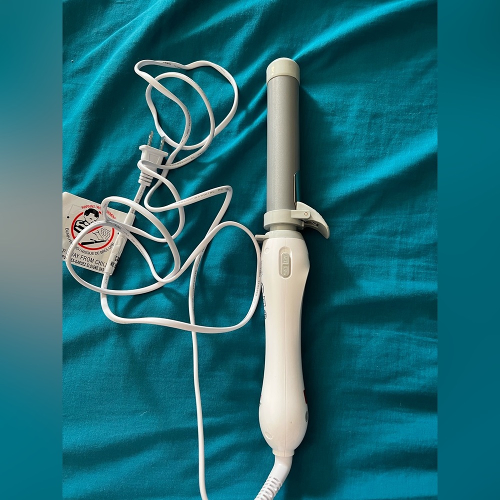 Beach waver curler